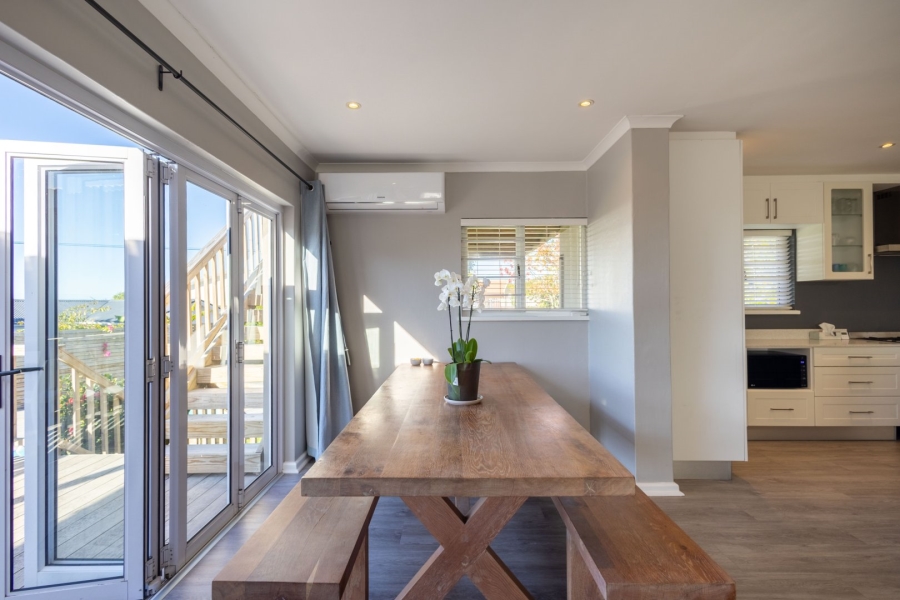 5 Bedroom Property for Sale in Upper Robberg Western Cape